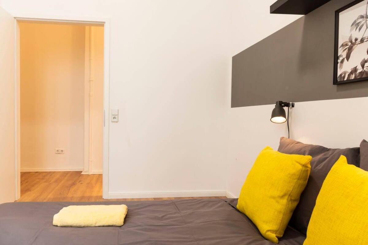 Modern 2 Bedroom In Schoeneberg Appartement Berlijn